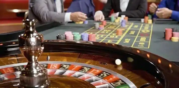 Capsa Susun hand ranking display on totonusantara showing poker hand values